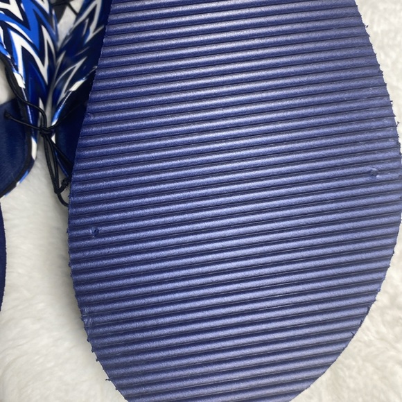 Simon Chang wedge Flip Flops size 10 - Picture 8 of 8